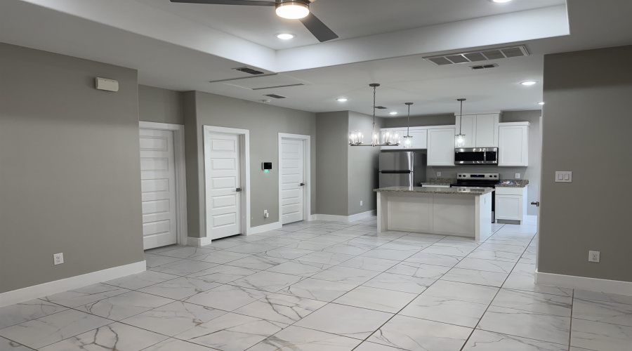 5224 Higuera Ln., LAREDO, Texas 78046, 3 Bedrooms Bedrooms, 4 Rooms Rooms,2 BathroomsBathrooms,Residential,For Sale,5224 Higuera Ln.,20263969