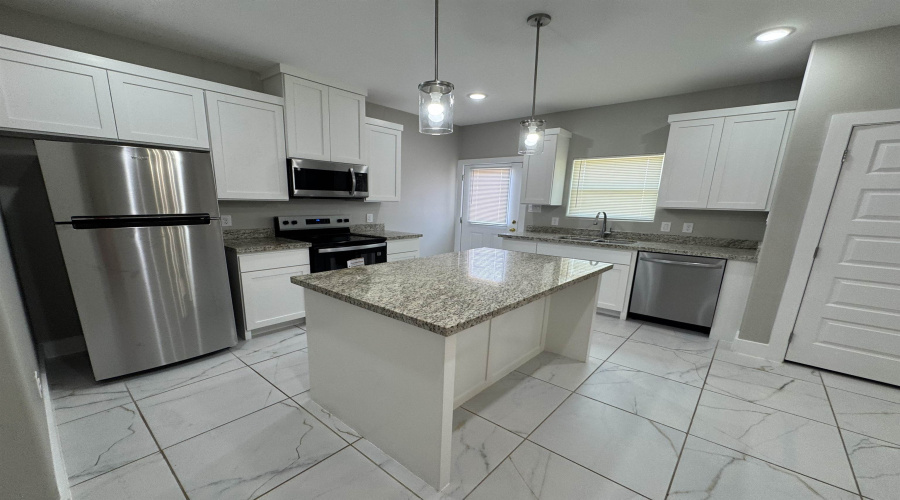 5224 Higuera Ln., LAREDO, Texas 78046, 3 Bedrooms Bedrooms, 4 Rooms Rooms,2 BathroomsBathrooms,Residential,For Sale,5224 Higuera Ln.,20263969