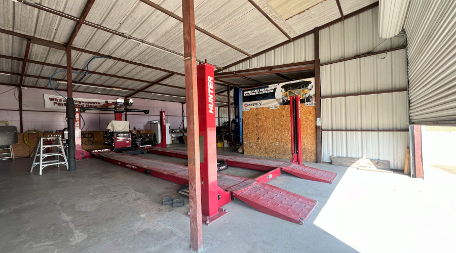 1205 TX State Hwy 16, Zapata, Texas 78076, 1 Bedroom Bedrooms, ,2 BathroomsBathrooms,Commercial/industrial,For Sale,1205 TX State Hwy 16,20260725