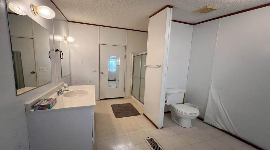 1809 Siesta Ln, Zapata, Texas 78076, 3 Bedrooms Bedrooms, 6 Rooms Rooms,2 BathroomsBathrooms,Residential,For Sale,1809 Siesta Ln,20263977