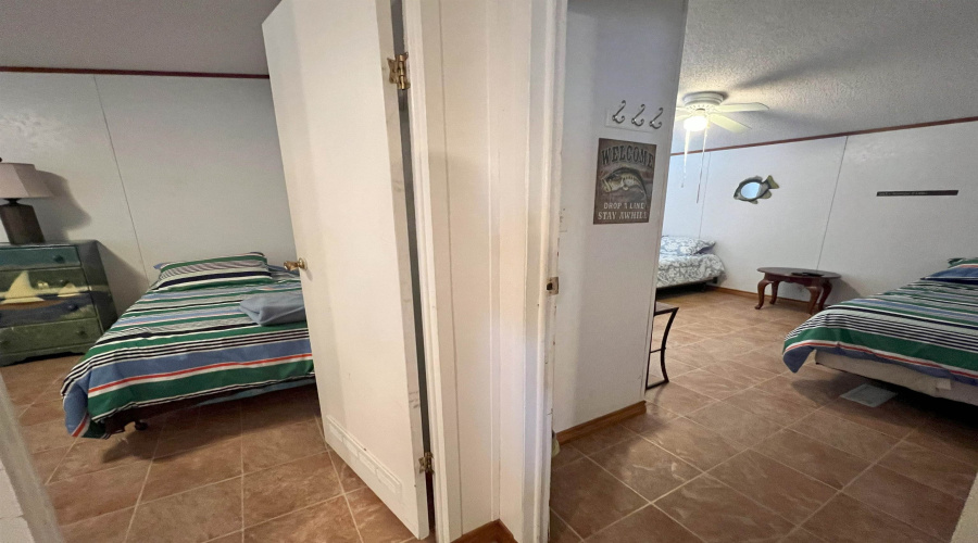 1809 Siesta Ln, Zapata, Texas 78076, 3 Bedrooms Bedrooms, 6 Rooms Rooms,2 BathroomsBathrooms,Residential,For Sale,1809 Siesta Ln,20263977