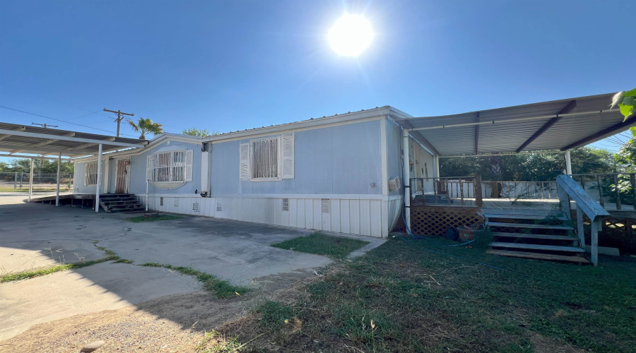 1809 Siesta Ln, Zapata, Texas 78076, 3 Bedrooms Bedrooms, 6 Rooms Rooms,2 BathroomsBathrooms,Residential,For Sale,1809 Siesta Ln,20263977