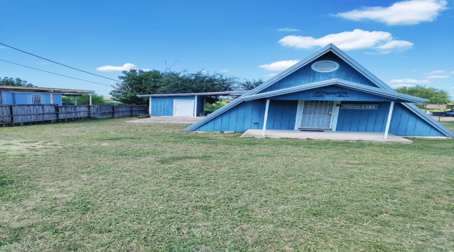 1811 Siesta Ln, Zapata, Texas 78076-0000, 1 Bedroom Bedrooms, 2 Rooms Rooms,1 BathroomBathrooms,Residential,For Sale,1811 Siesta Ln,20263981