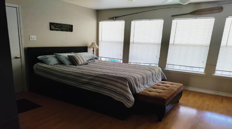 1811 Siesta Ln, Zapata, Texas 78076-0000, 1 Bedroom Bedrooms, 2 Rooms Rooms,1 BathroomBathrooms,Residential,For Sale,1811 Siesta Ln,20263981