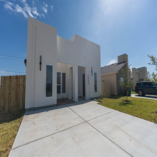 5009 Carambola Ln., Laredo, Texas 78046, 3 Bedrooms Bedrooms, 5 Rooms Rooms,2 BathroomsBathrooms,Residential,For Sale,5009 Carambola Ln.,20263982