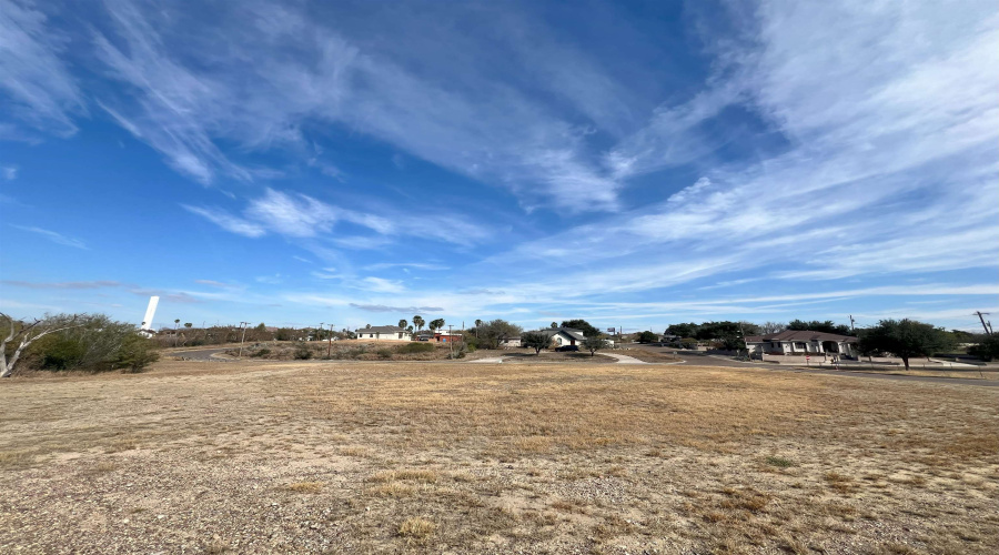 2247 County Rd, Zapata, Texas 78076, ,Land,For Sale,2247 County Rd,20263974