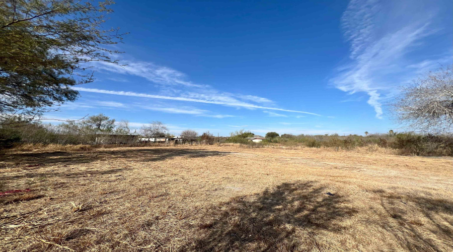 705 E 11th Ave, Zapata, Texas 78076, ,Land,For Sale,705 E 11th Ave,20263975