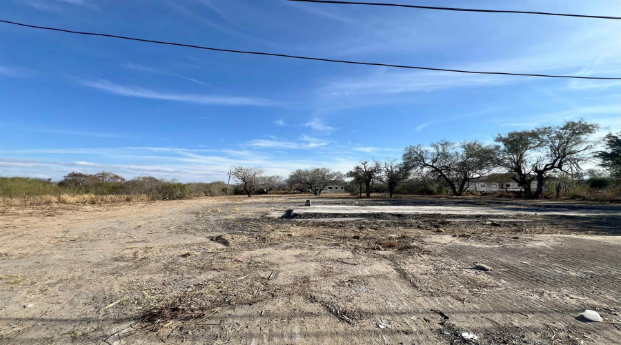 706 E 11th Ave, Zapata, Texas 78076, ,Land,For Sale,706 E 11th Ave,20263976