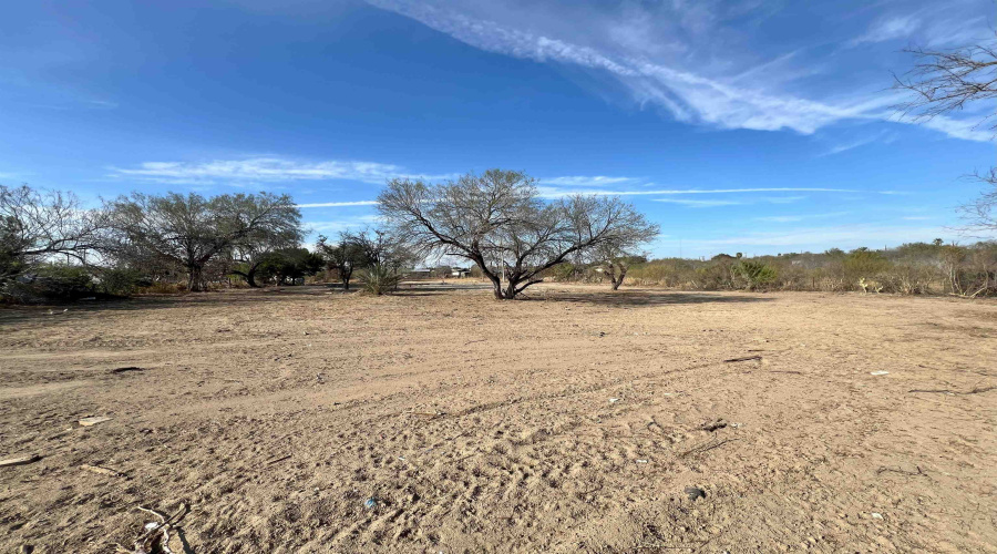706 E 11th Ave, Zapata, Texas 78076, ,Land,For Sale,706 E 11th Ave,20263976