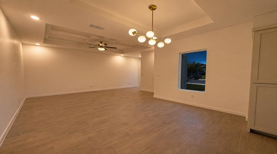 3904 Yoyis St., Laredo, Texas 78046, 3 Bedrooms Bedrooms, 5 Rooms Rooms,2 BathroomsBathrooms,Residential,For Sale,3904 Yoyis St.,20263983