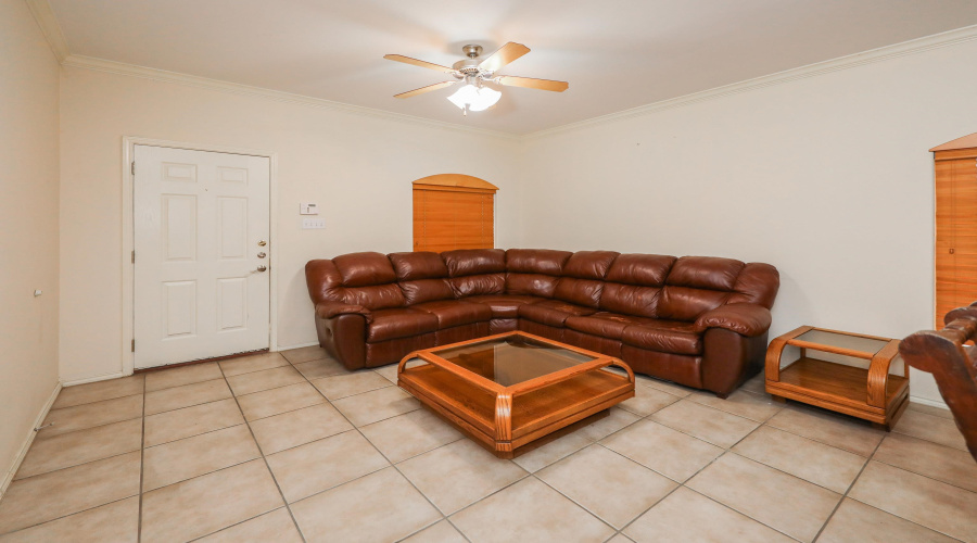 2808 Centenario Dr, LAREDO, Texas 78045-000, 5 Bedrooms Bedrooms, 8 Rooms Rooms,3 BathroomsBathrooms,Residential,For Sale,2808 Centenario Dr,20263987