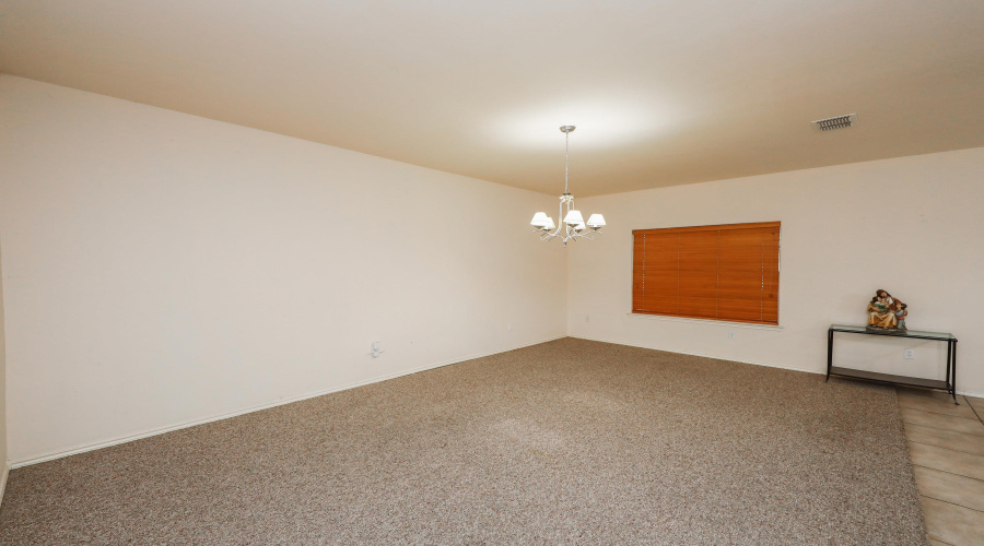 2808 Centenario Dr, LAREDO, Texas 78045-000, 5 Bedrooms Bedrooms, 8 Rooms Rooms,3 BathroomsBathrooms,Residential,For Sale,2808 Centenario Dr,20263987