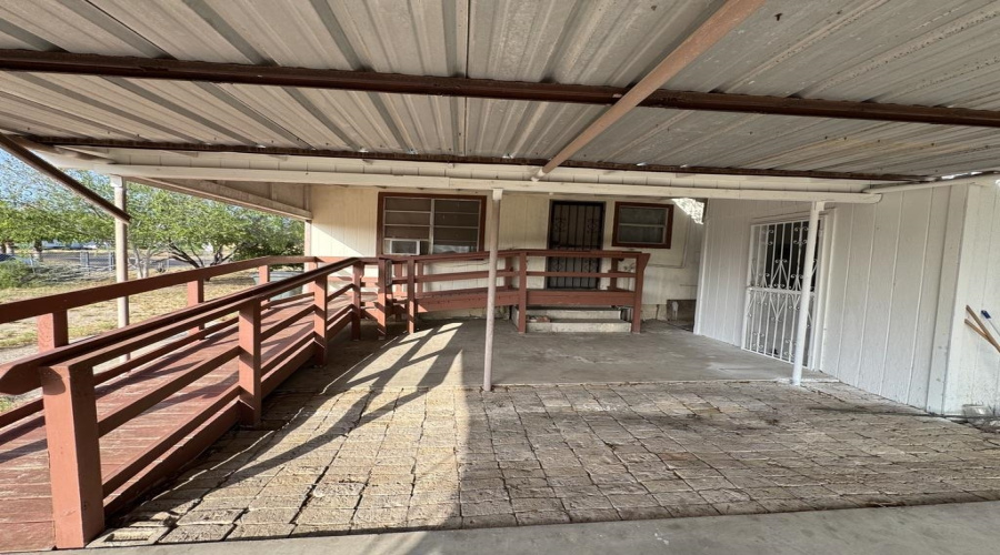 802 Fresno St., ZAPATA, Texas 78076, 2 Bedrooms Bedrooms, 4 Rooms Rooms,1 BathroomBathrooms,Residential,For Sale,802 Fresno St.,20263988