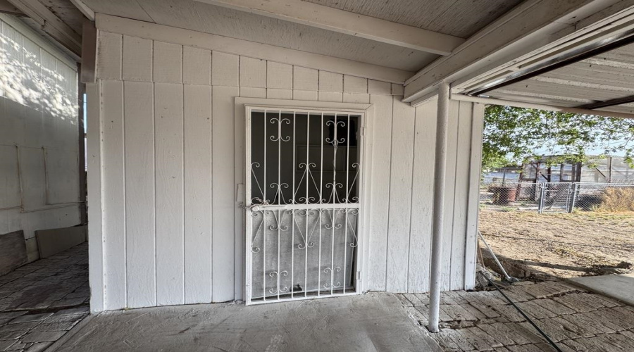 802 Fresno St., ZAPATA, Texas 78076, 2 Bedrooms Bedrooms, 4 Rooms Rooms,1 BathroomBathrooms,Residential,For Sale,802 Fresno St.,20263988