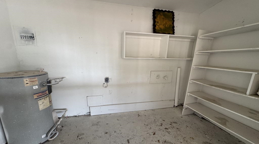 802 Fresno St., ZAPATA, Texas 78076, 2 Bedrooms Bedrooms, 4 Rooms Rooms,1 BathroomBathrooms,Residential,For Sale,802 Fresno St.,20263988