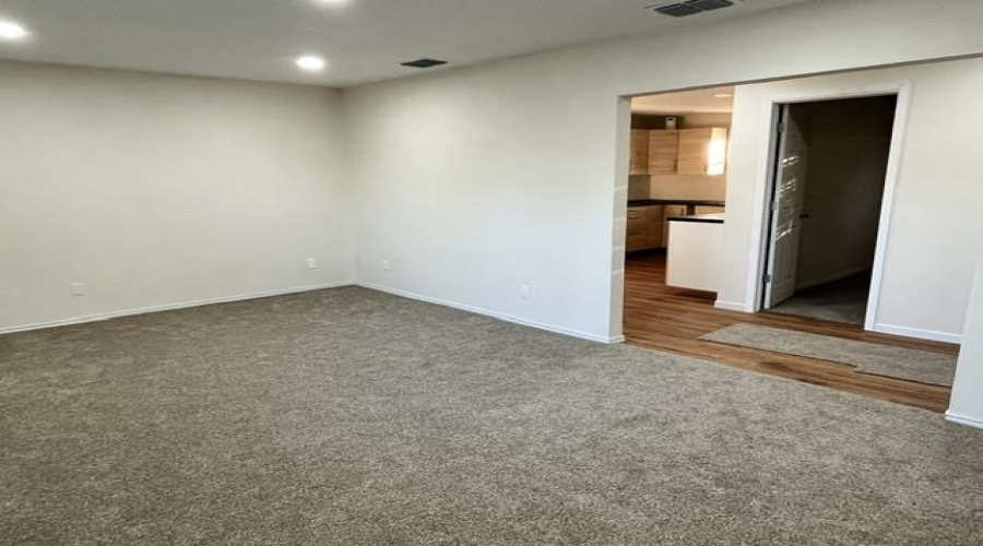 209 N 2nd St, Freer, Texas 78357, 3 Bedrooms Bedrooms, 5 Rooms Rooms,1 BathroomBathrooms,Residential,For Sale,209 N 2nd St,20263991
