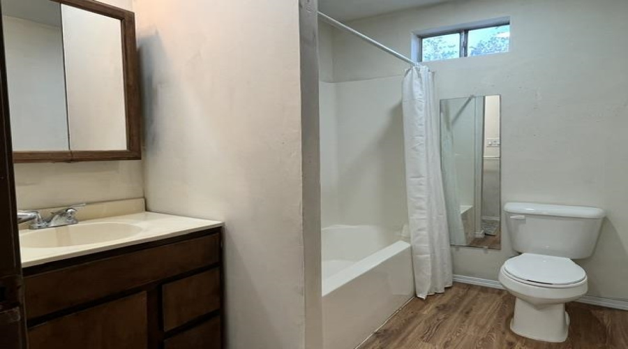 209 N 2nd St, Freer, Texas 78357, 3 Bedrooms Bedrooms, 5 Rooms Rooms,1 BathroomBathrooms,Residential,For Sale,209 N 2nd St,20263991