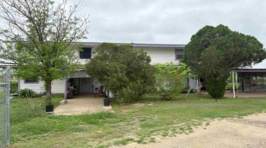 5507 Saunders St, LAREDO, Texas 78041-3576, 1 Bedroom Bedrooms, 21 Rooms Rooms,2 BathroomsBathrooms,Commercial/industrial,For Sale,5507 Saunders St,20261934
