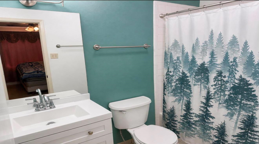3803 S Lost Creek Lp, Laredo, Texas 78046, 3 Bedrooms Bedrooms, 5 Rooms Rooms,2 BathroomsBathrooms,Residential,For Sale,3803 S Lost Creek Lp,20264003