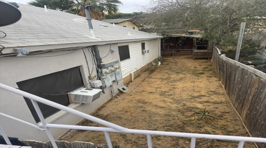 3017 Cleveland St, laredo, Texas 78043, ,Multi-family,For Sale,3017 Cleveland St,20264005
