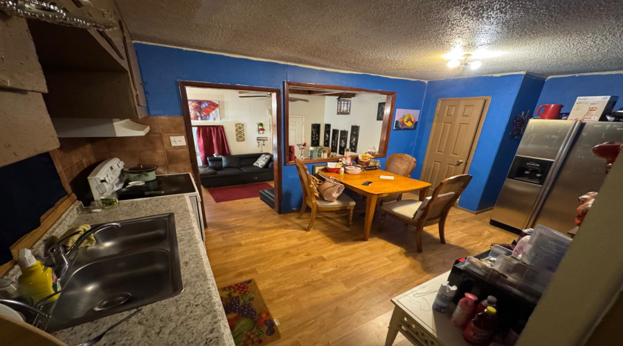 3017 Cleveland St, laredo, Texas 78043, ,Multi-family,For Sale,3017 Cleveland St,20264005
