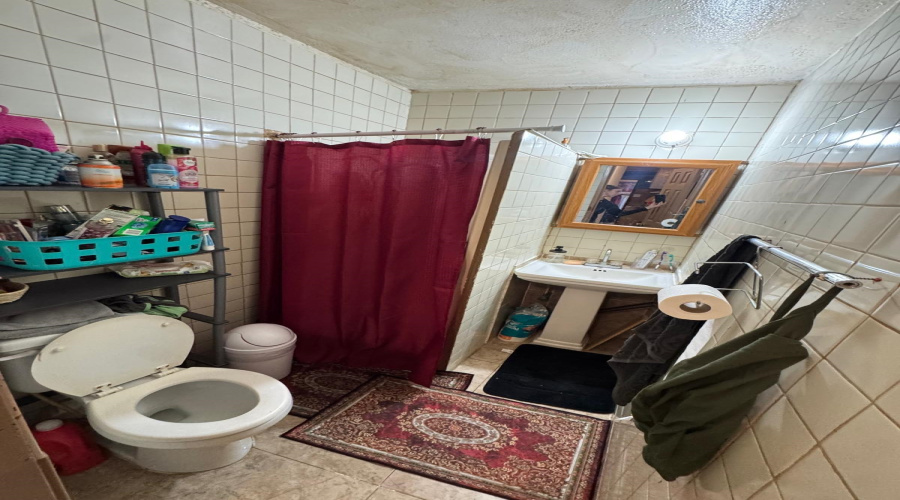 3017 Cleveland St, laredo, Texas 78043, ,Multi-family,For Sale,3017 Cleveland St,20264005