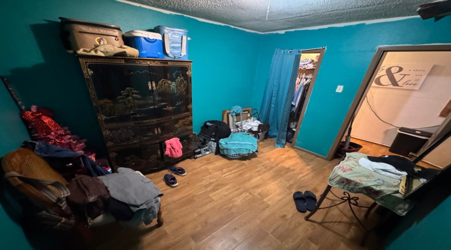 3017 Cleveland St, laredo, Texas 78043, ,Multi-family,For Sale,3017 Cleveland St,20264005