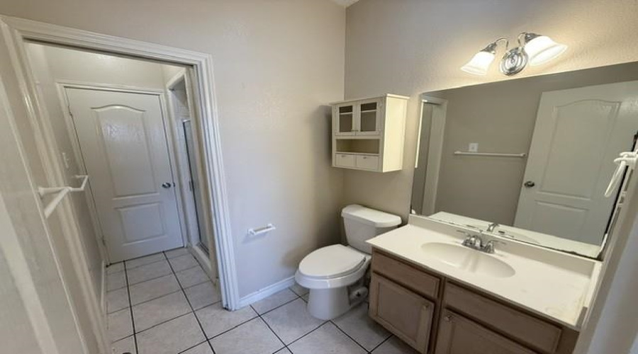 1420 Musser St, Laredo, Texas 78040, 2 Bedrooms Bedrooms, 4 Rooms Rooms,1 BathroomBathrooms,Residential,For Rent,1420 Musser St,20264010