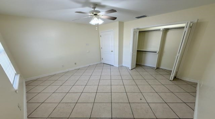 4515 Elizabeth Ave, Laredo, Texas 78046, 3 Bedrooms Bedrooms, 6 Rooms Rooms,2 BathroomsBathrooms,Residential,For Rent,4515 Elizabeth Ave,20264011