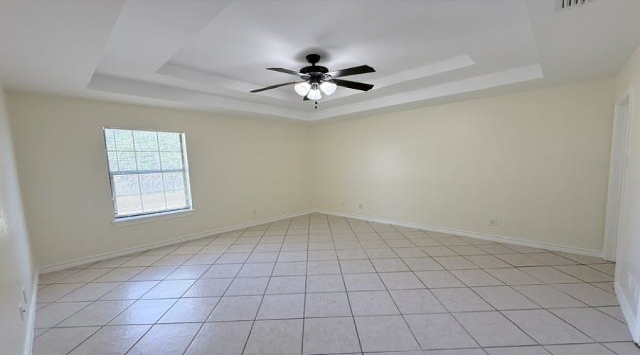 4515 Elizabeth Ave, Laredo, Texas 78046, 3 Bedrooms Bedrooms, 6 Rooms Rooms,2 BathroomsBathrooms,Residential,For Rent,4515 Elizabeth Ave,20264011