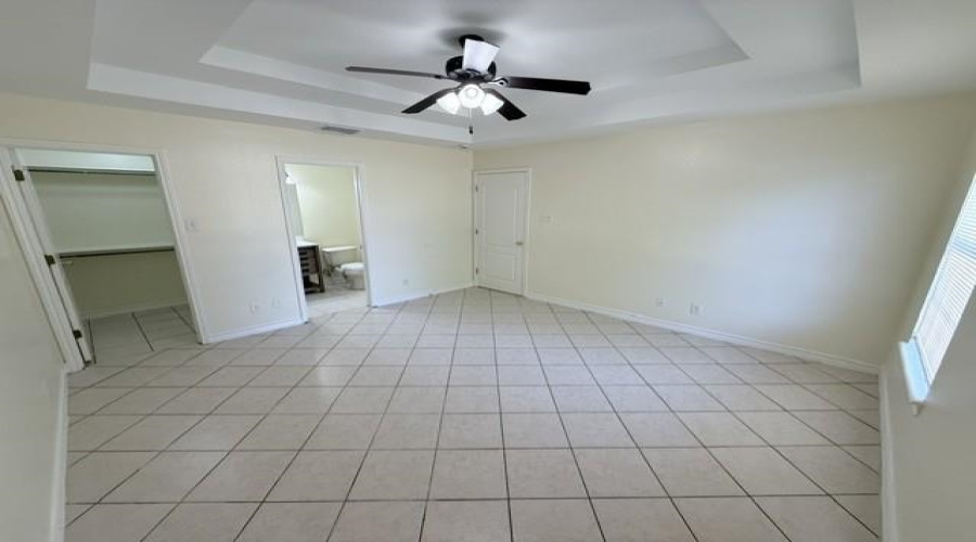 4515 Elizabeth Ave, Laredo, Texas 78046, 3 Bedrooms Bedrooms, 6 Rooms Rooms,2 BathroomsBathrooms,Residential,For Rent,4515 Elizabeth Ave,20264011
