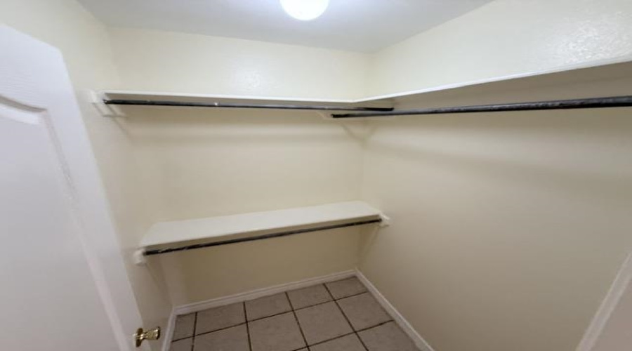 4515 Elizabeth Ave, Laredo, Texas 78046, 3 Bedrooms Bedrooms, 6 Rooms Rooms,2 BathroomsBathrooms,Residential,For Rent,4515 Elizabeth Ave,20264011