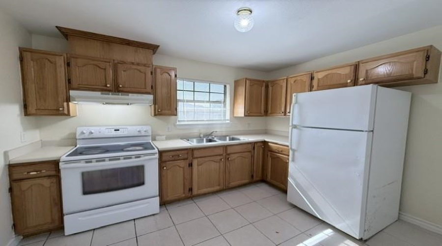 4515 Elizabeth Ave, Laredo, Texas 78046, 3 Bedrooms Bedrooms, 6 Rooms Rooms,2 BathroomsBathrooms,Residential,For Rent,4515 Elizabeth Ave,20264011