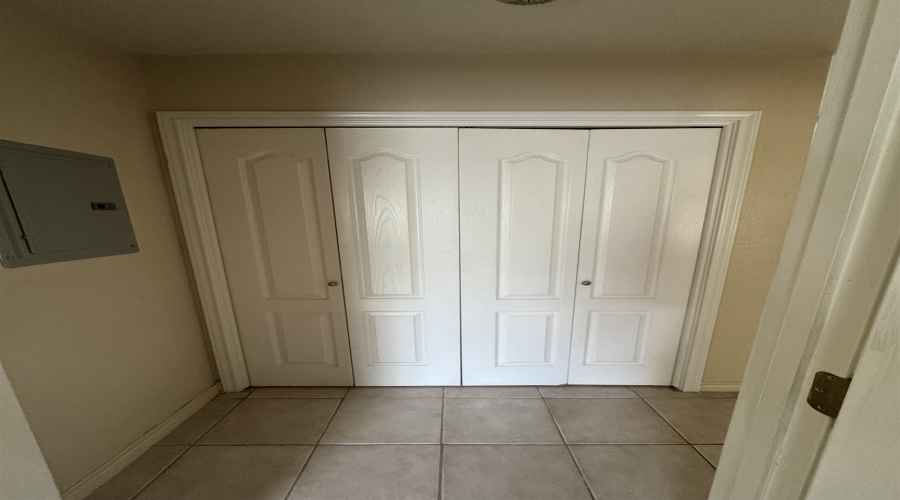 1752 Tiara Trl, Laredo, Texas 78041, 2 Bedrooms Bedrooms, 5 Rooms Rooms,2 BathroomsBathrooms,Residential,For Rent,1752 Tiara Trl,20264012