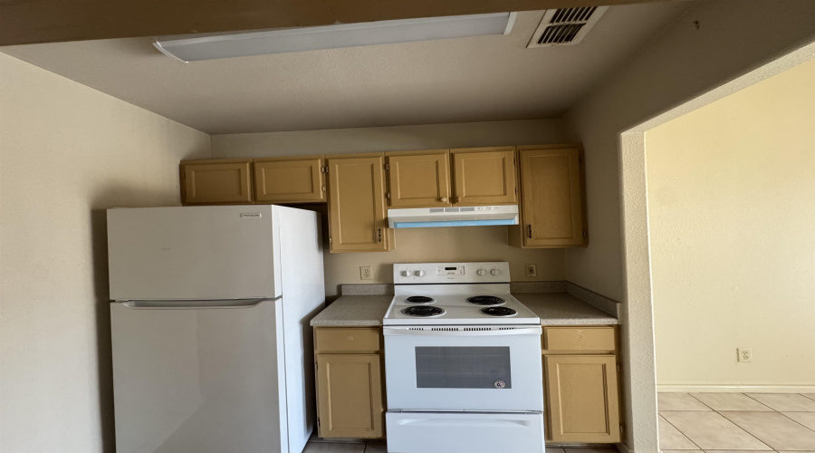 1752 Tiara Trl, Laredo, Texas 78041, 2 Bedrooms Bedrooms, 5 Rooms Rooms,2 BathroomsBathrooms,Residential,For Rent,1752 Tiara Trl,20264012