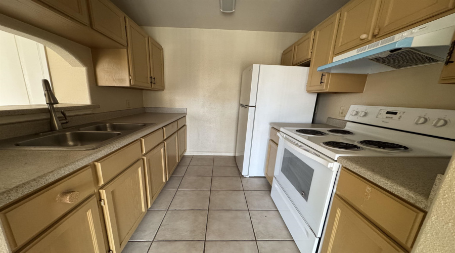 1752 Tiara Trl, Laredo, Texas 78041, 2 Bedrooms Bedrooms, 5 Rooms Rooms,2 BathroomsBathrooms,Residential,For Rent,1752 Tiara Trl,20264012