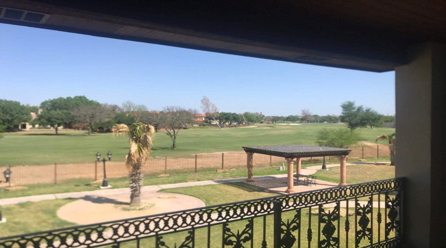2110 Bermuda Dr, Laredo, Texas 78045, 3 Bedrooms Bedrooms, 7 Rooms Rooms,4 BathroomsBathrooms,Residential,For Rent,2110 Bermuda Dr,20264013