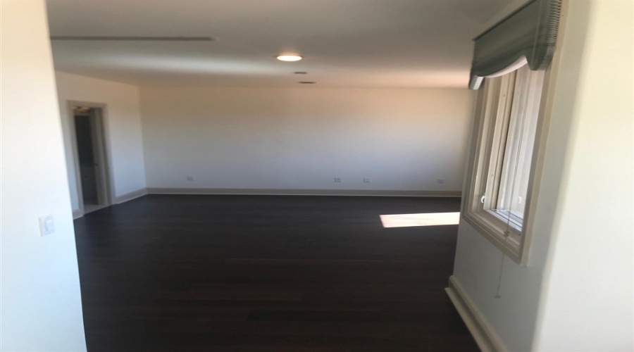 2110 Bermuda Dr, Laredo, Texas 78045, 3 Bedrooms Bedrooms, 7 Rooms Rooms,4 BathroomsBathrooms,Residential,For Rent,2110 Bermuda Dr,20264013