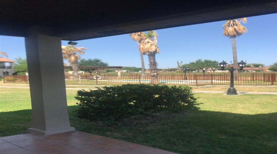 2110 Bermuda Dr, Laredo, Texas 78045, 3 Bedrooms Bedrooms, 7 Rooms Rooms,4 BathroomsBathrooms,Residential,For Rent,2110 Bermuda Dr,20264013