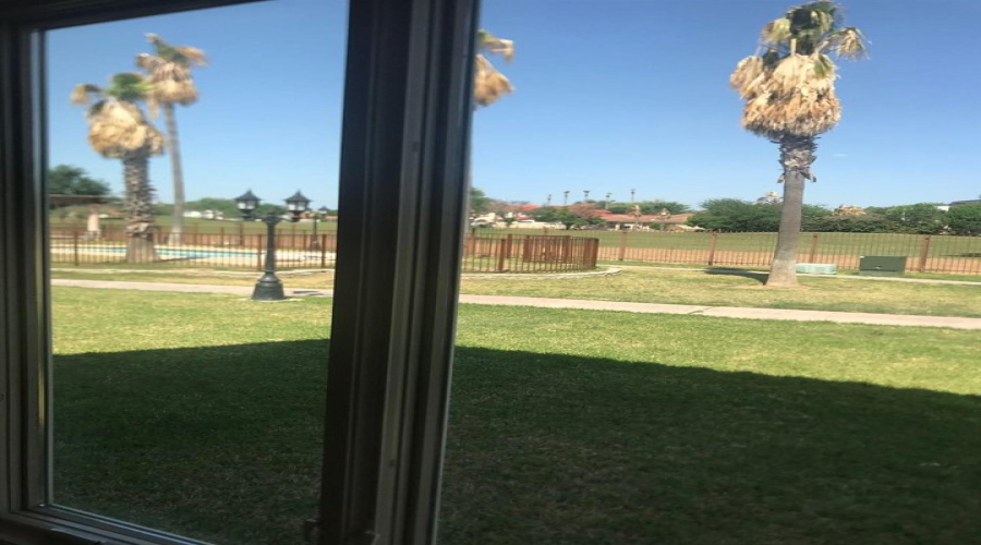 2110 Bermuda Dr, Laredo, Texas 78045, 3 Bedrooms Bedrooms, 7 Rooms Rooms,4 BathroomsBathrooms,Residential,For Rent,2110 Bermuda Dr,20264013
