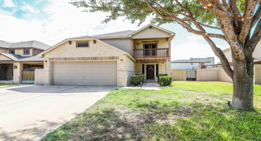 10510 Twilight Dr, Laredo, Texas 78045, 4 Bedrooms Bedrooms, 8 Rooms Rooms,3 BathroomsBathrooms,Residential,For Sale,10510 Twilight Dr,20264015