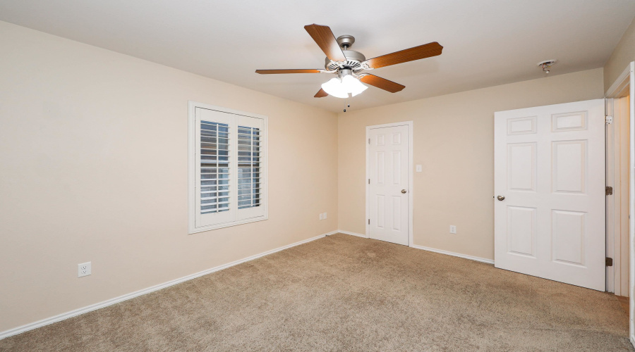 10510 Twilight Dr, Laredo, Texas 78045, 4 Bedrooms Bedrooms, 8 Rooms Rooms,3 BathroomsBathrooms,Residential,For Sale,10510 Twilight Dr,20264015
