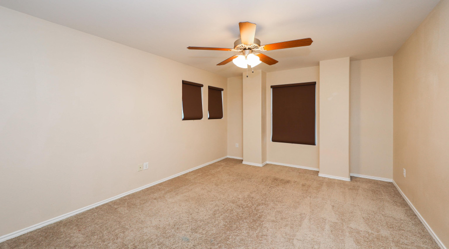 10510 Twilight Dr, Laredo, Texas 78045, 4 Bedrooms Bedrooms, 8 Rooms Rooms,3 BathroomsBathrooms,Residential,For Sale,10510 Twilight Dr,20264015