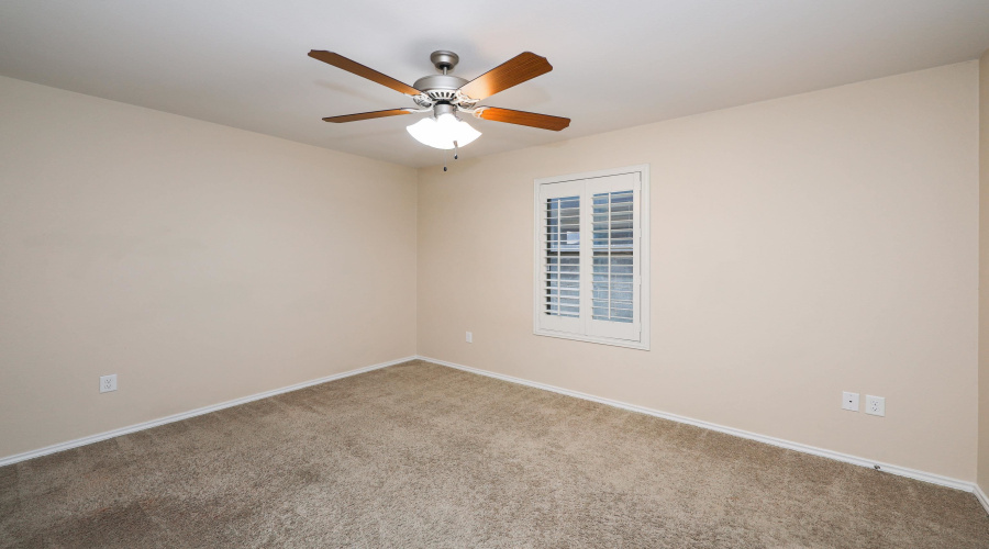 10510 Twilight Dr, Laredo, Texas 78045, 4 Bedrooms Bedrooms, 8 Rooms Rooms,3 BathroomsBathrooms,Residential,For Sale,10510 Twilight Dr,20264015