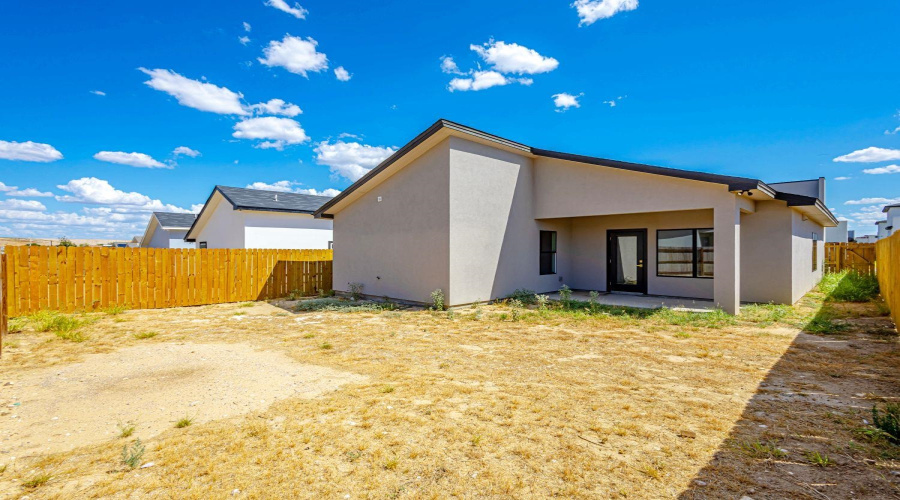 5704 Kylee Dr., Laredo, Texas 78043, 4 Bedrooms Bedrooms, 6 Rooms Rooms,2 BathroomsBathrooms,Residential,For Rent,5704 Kylee Dr.,20264018