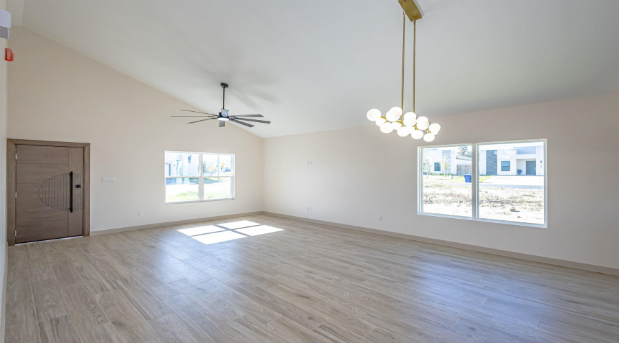 5704 Kylee Dr., Laredo, Texas 78043, 4 Bedrooms Bedrooms, 6 Rooms Rooms,2 BathroomsBathrooms,Residential,For Rent,5704 Kylee Dr.,20264018