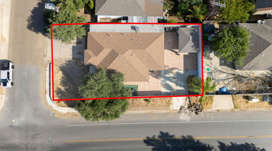 1221 Eisenhower Dr, Laredo, Texas 78046-5901, 3 Bedrooms Bedrooms, 6 Rooms Rooms,3 BathroomsBathrooms,Residential,For Sale,1221 Eisenhower Dr,20264021