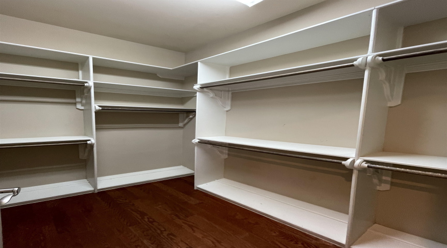 232 Middleston Dr, Laredo, Texas 78045, 3 Bedrooms Bedrooms, 6 Rooms Rooms,3 BathroomsBathrooms,Residential,For Rent,232 Middleston Dr,20264027