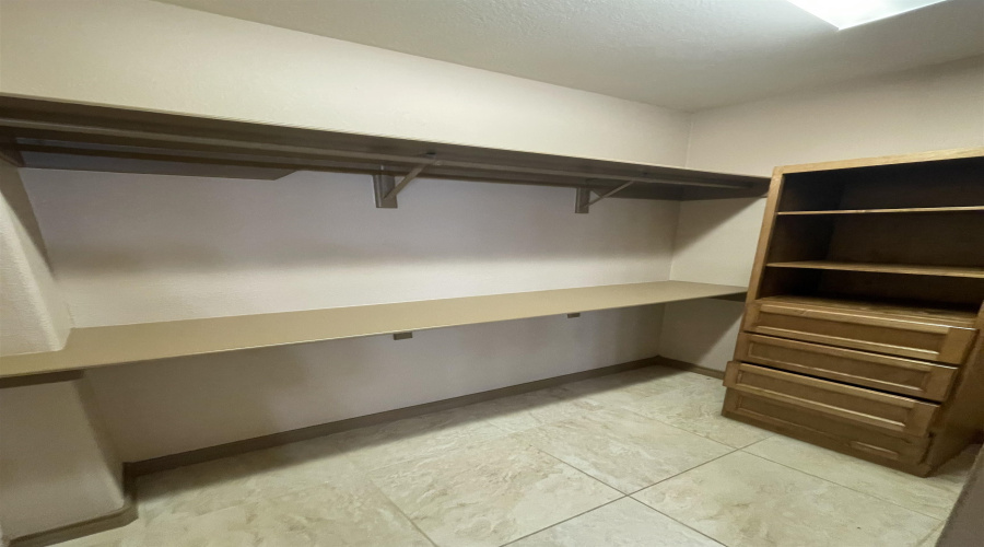 2314 Leo Reyes Ct, Laredo, Texas 78041, 3 Bedrooms Bedrooms, 6 Rooms Rooms,2 BathroomsBathrooms,Residential,For Rent,2314 Leo Reyes Ct,20264028