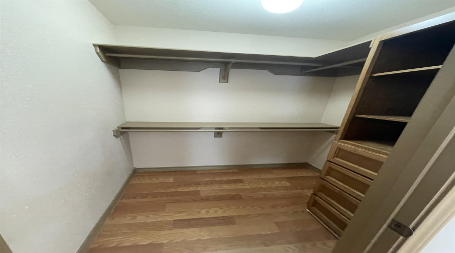 2314 Leo Reyes Ct, Laredo, Texas 78041, 3 Bedrooms Bedrooms, 6 Rooms Rooms,2 BathroomsBathrooms,Residential,For Rent,2314 Leo Reyes Ct,20264028